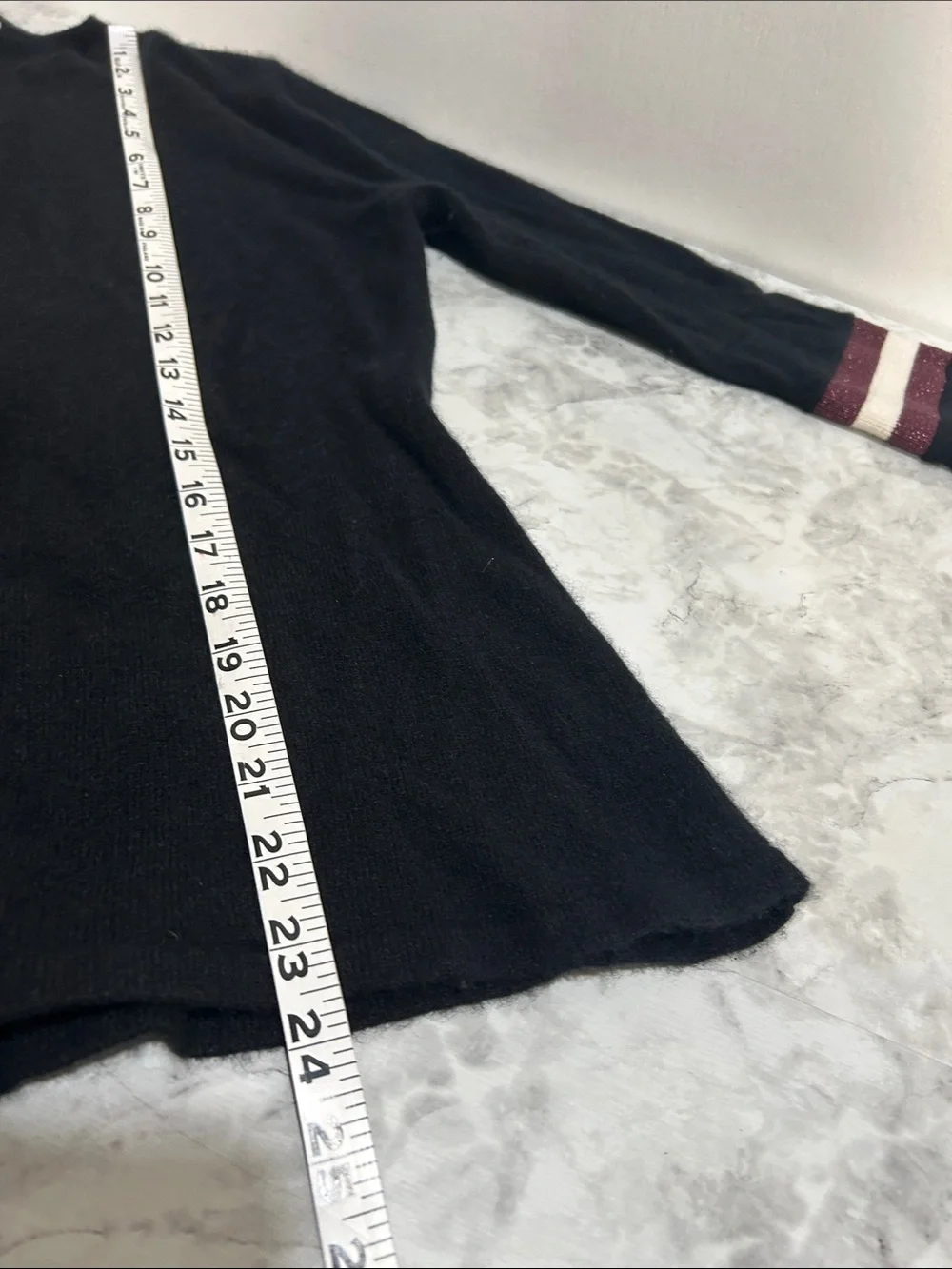Neiman Marcus Women's Black Long Bell Sleeve Cashmere Pullover Sweater Sz LG